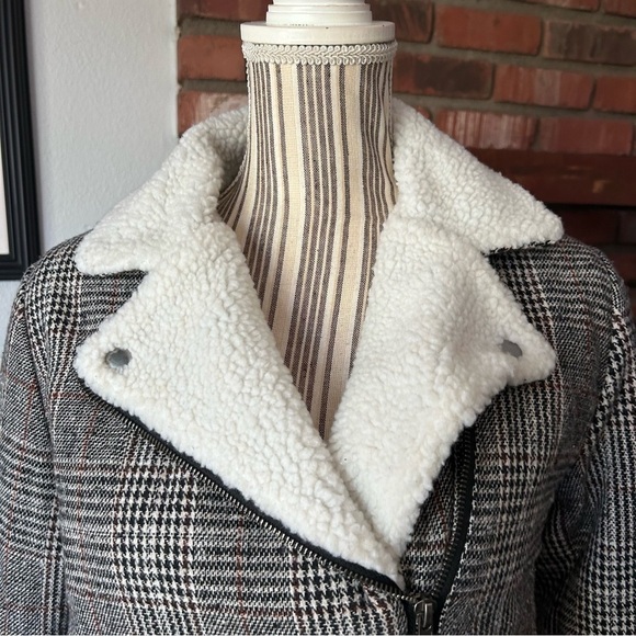 NWT White Crow Plaid Sherpa Lined Moto Jacket Sz M - Picture 3 of 8